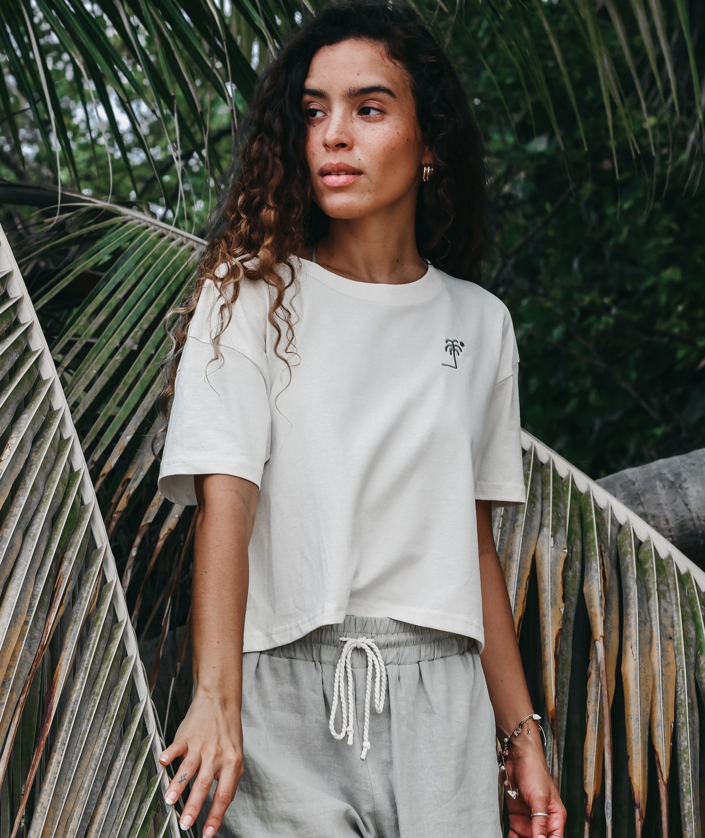 Shade Tee - White - Jetty