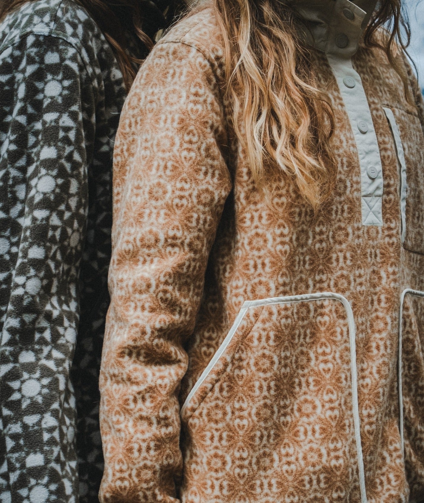 Juniper Fleece - Tan - Jetty