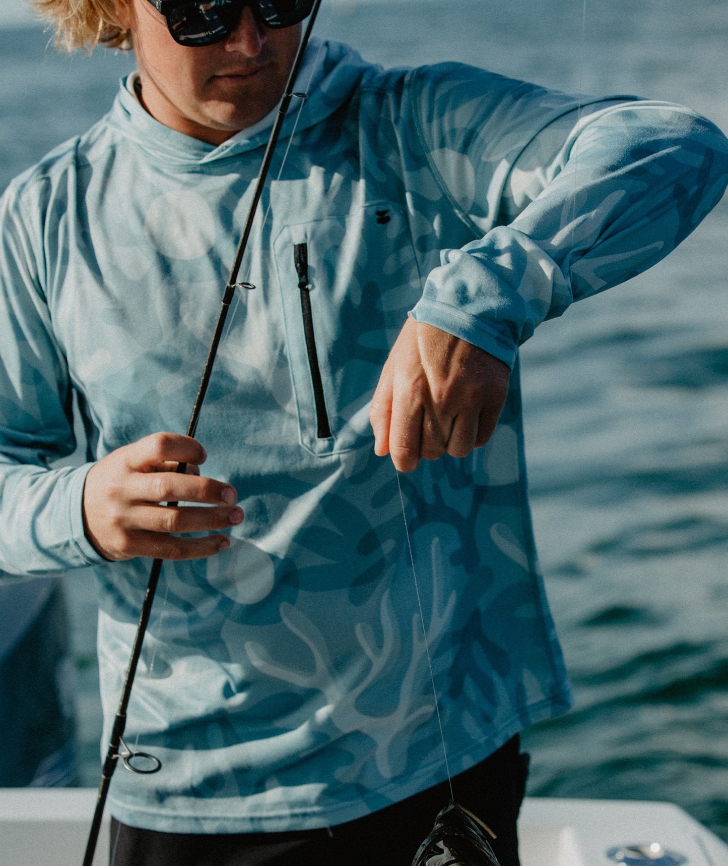 S21 Skiff UV Hooded LST - Light Blue - Jetty