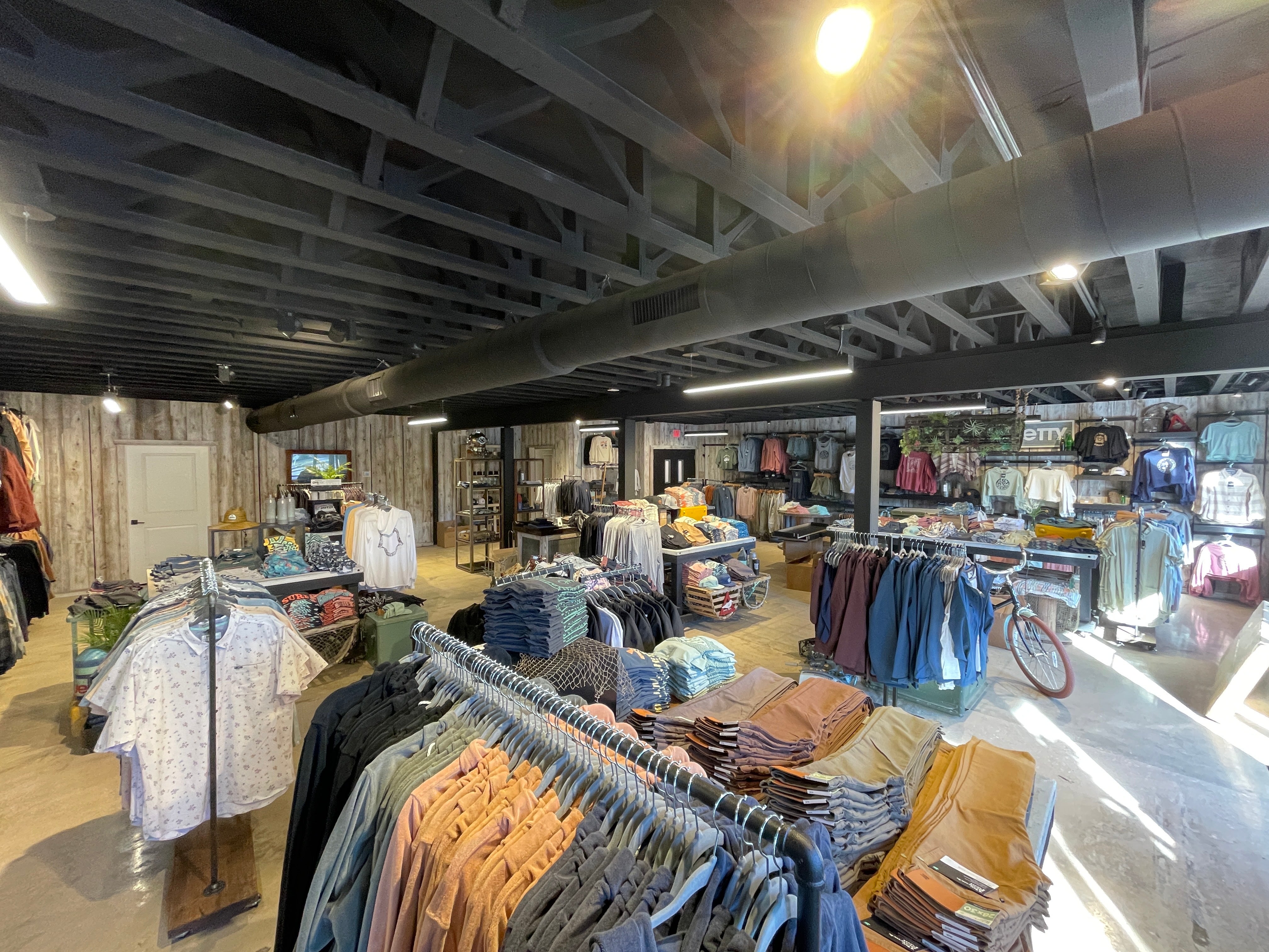 Flagship Store Associates needed! – Jetty