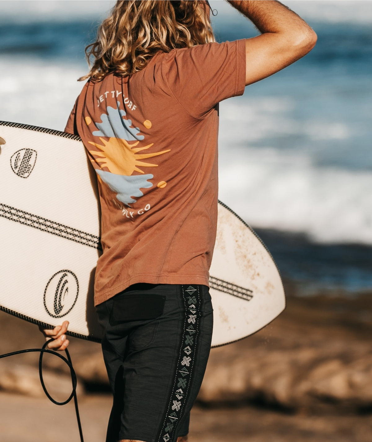 Golden Hour T-Shirt – Braun