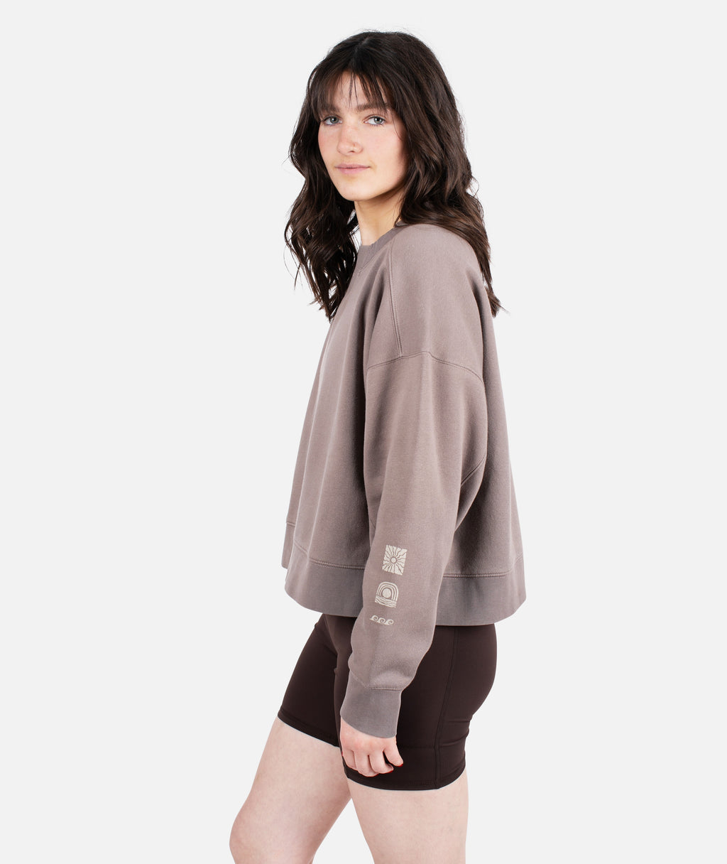 Happy Place Crewneck - Brown - Jetty