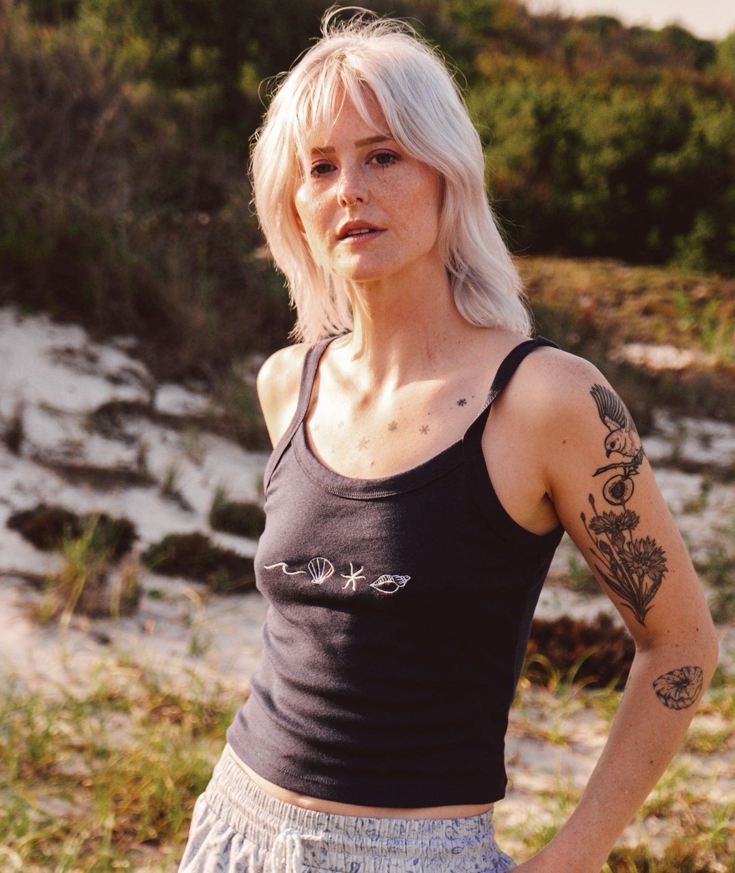Coquille Crop Tank - Navy